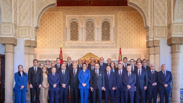 عاجل: الملك ينصب أعضاء حكومة فاطمة الزهراء