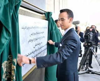 بتعليمات ملكية.. ولي العهد الأمير مولاي الحسن يعطي انطلاقة عمليات أول محطة للحاويات بميناء الناظور غرب المتوسط