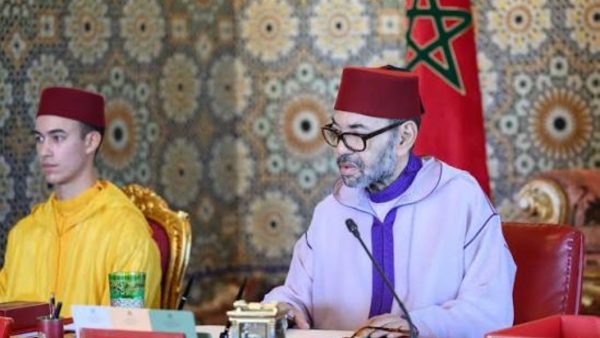 الملك محمد السادس يترأس مجلسا وزاريا