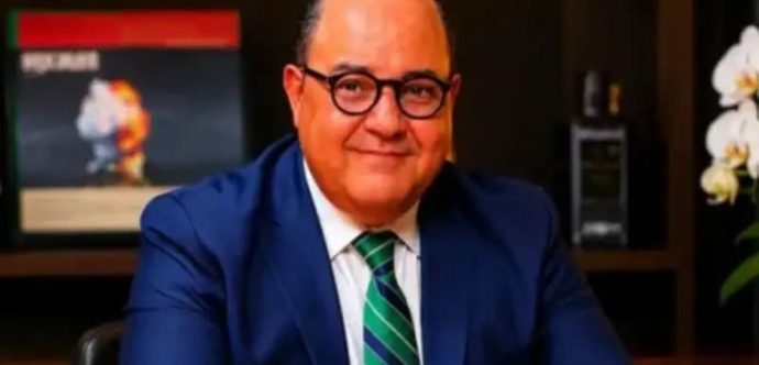 لماذا هذا الهجوم غير المبرر على الوزير  أحمد المهدي مزواري…اتركوا الرجل يشتغل