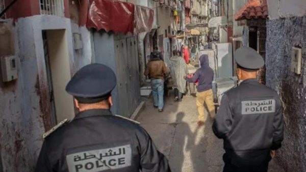  مرتيل: تفكيك شبكة للإتجار المخدرات والهجرة السرية والإيقاع بمطلوبين في مذكرات البحث