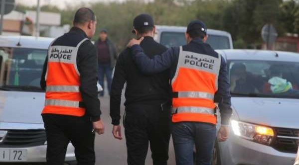 فاس….اعتقال نصاب ينتحل صفة رجل أمن ويسرق ضحاياه